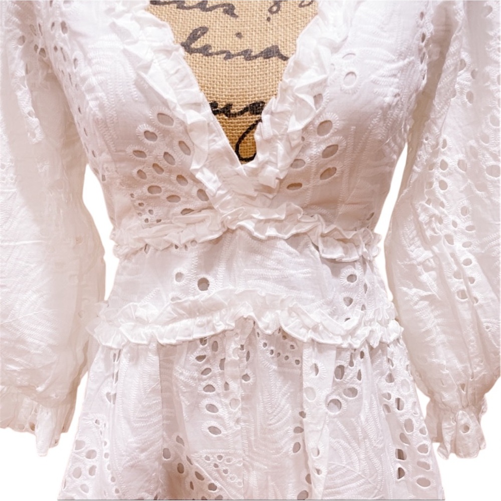 White Eyelet Lace Romper - Picture 7 of 10